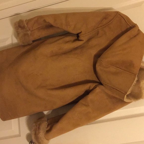 Brown fur coat/kids size 12(XL) - Picture 5 of 7